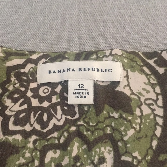 Banana Republic skirt - Picture 2 of 2